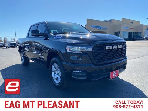 Used 2025 RAM 1500 Big Horn image 1