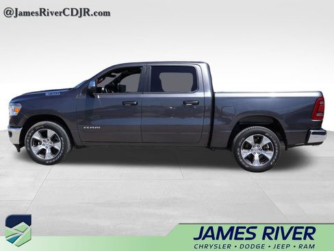 Used 2024 RAM 1500 Laramie AWD/4WD image 2