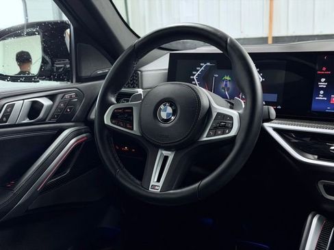 Certified 2025 BMW X6 M60i w/ Executive Package AWD/4WD image 32