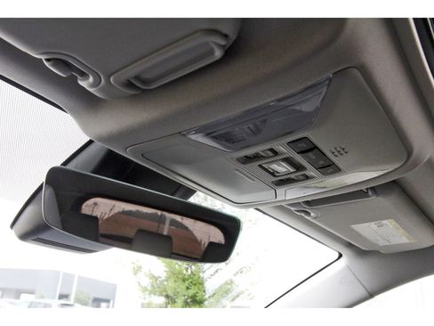 Used 2023 Toyota RAV4 XLE Premium image 24