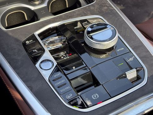 New 2027 BMW X7 xDrive40i AWD/4WD image 30