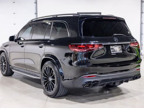Used 2026 Mercedes-Benz GLS 63 AMG 4MATIC image 7