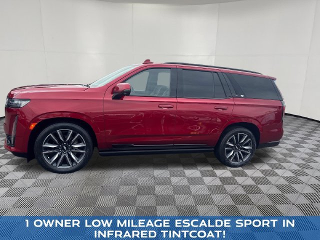 Used 2021 Cadillac Escalade Sport w/ Driver Assist Tech Package AWD/4WD image 3