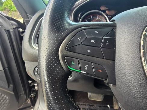 Used 2018 Dodge Challenger R/T RWD image 21