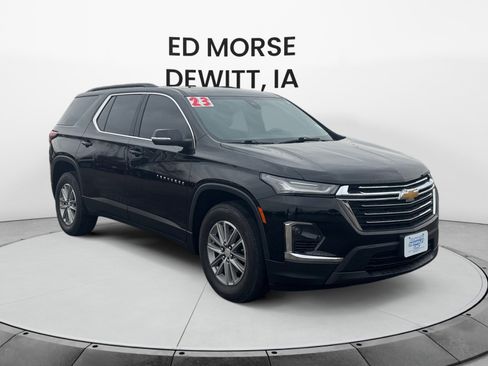 Used 2023 Chevrolet Traverse LT image 7
