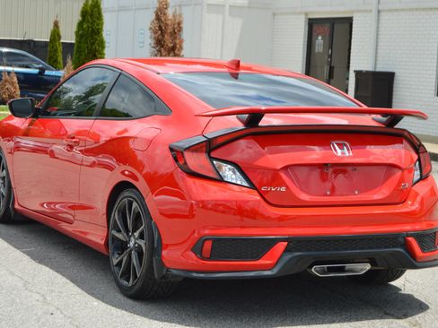 Used 2018 Honda Civic Si image 4