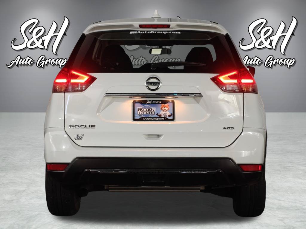 Used 2017 Nissan Rogue S AWD/4WD image 23