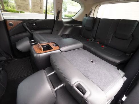 Used 2023 Nissan Armada SL w/ Captain's Chairs Package RWD image 29