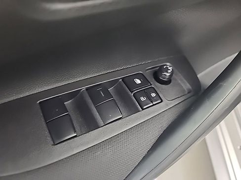 Used 2025 Toyota Corolla LE image 22