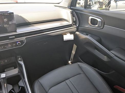 New 2026 Kia Sorento S w/ S Panoramic Sunroof Package FWD image 15