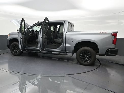 Used 2024 Chevrolet Silverado 1500 LT Trail Boss w/ Convenience Package II AWD/4WD image 35
