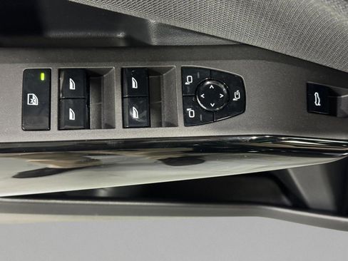 New 2026 BMW X3 xDrive30 w/ M Sport Package image 24