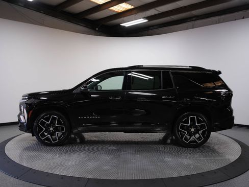 Used 2026 Chevrolet Traverse High Country w/ LPO, Floor Liner Package AWD/4WD image 4