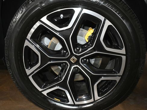 Used 2022 Rivian R1S Launch Edition image 68