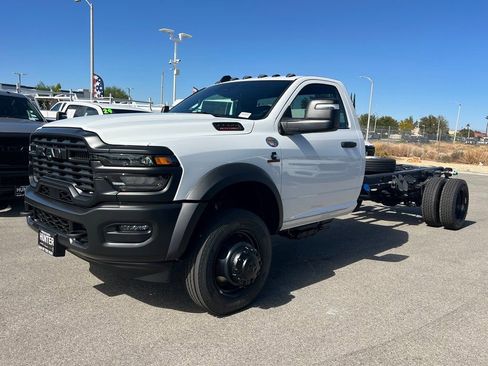 New 2026 RAM 5500 Tradesman AWD/4WD image 2