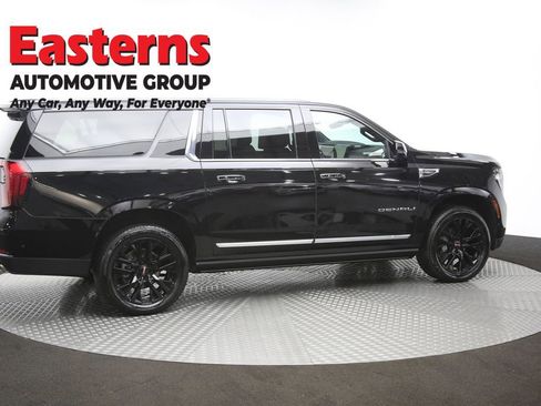 Used 2025 GMC Yukon XL Denali w/ Denali Reserve Package AWD/4WD image 51
