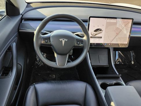Used 2020 Tesla Model 3 Performance image 25