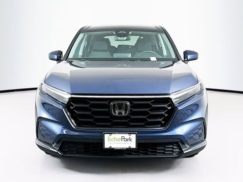 Used 2025 Honda CR-V LX image 2