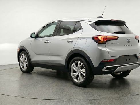 Used 2025 Buick Encore GX Preferred AWD/4WD image 6