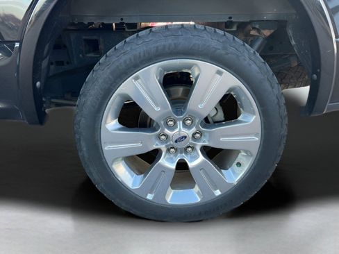 Used 2017 Ford F150 Limited w/ Trailer Tow Package image 18