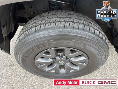 Used 2023 Toyota Tacoma SR5 AWD/4WD image 16
