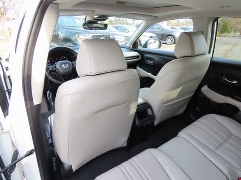 Used 2023 Honda HR-V EX-L image 14