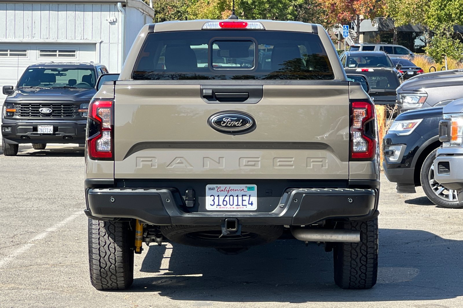 Certified 2025 Ford Ranger Lariat w/ FX4 Off-Road Package AWD/4WD image 5