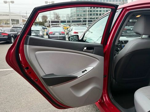 Used 2017 Hyundai Accent Value Edition image 24