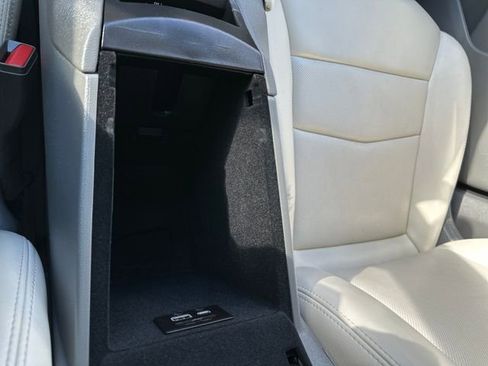 Used 2022 Cadillac XT5 Premium Luxury w/ Technology Package image 18