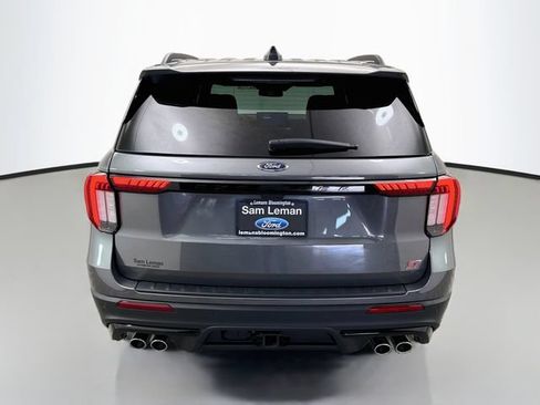 Used 2025 Ford Explorer ST w/ Sun And Sound Package AWD/4WD image 6
