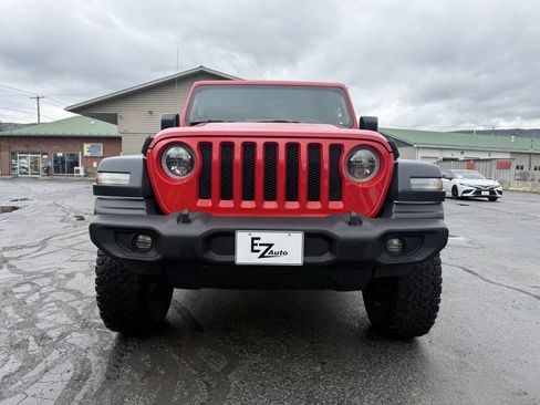 Used 2018 Jeep Wrangler Sport AWD/4WD image 4