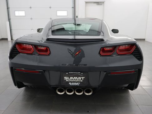 Used 2018 Chevrolet Corvette Stingray Coupe w/ Carbon Flash Badge Package RWD image 24