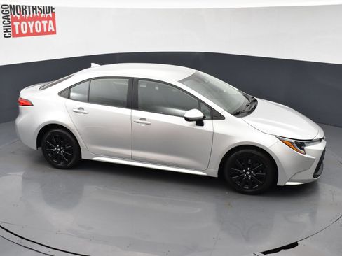 Used 2024 Toyota Corolla LE FWD image 20
