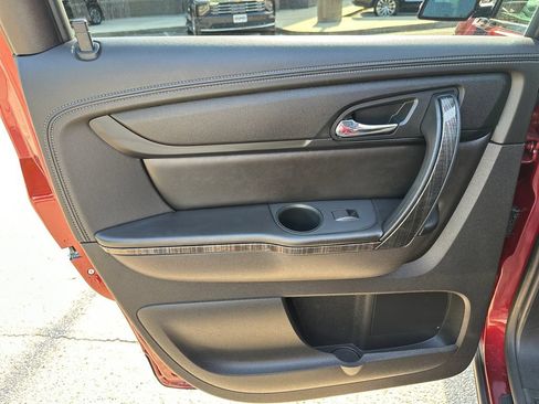 Used 2017 GMC Acadia Limited SLT AWD/4WD image 30