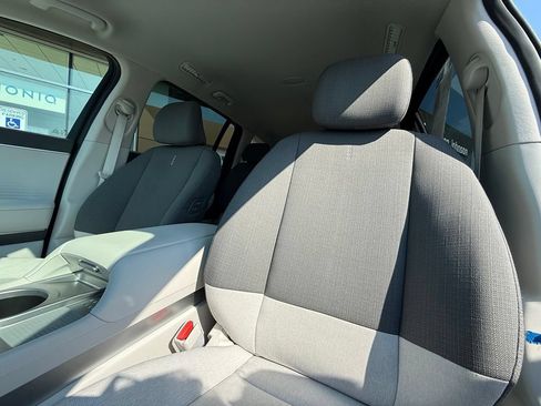 Certified 2026 Hyundai Ioniq 9 SE AWD/4WD image 14