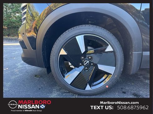 New 2026 Nissan Kicks SR w/ SR Premium Package image 11