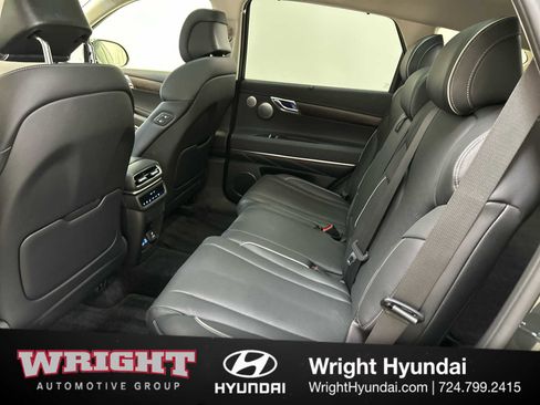 Certified 2025 Genesis GV80 2.5T Prestige image 13