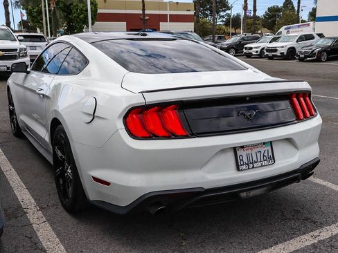 Used 2019 Ford Mustang Coupe w/ Black Accent Package RWD image 5