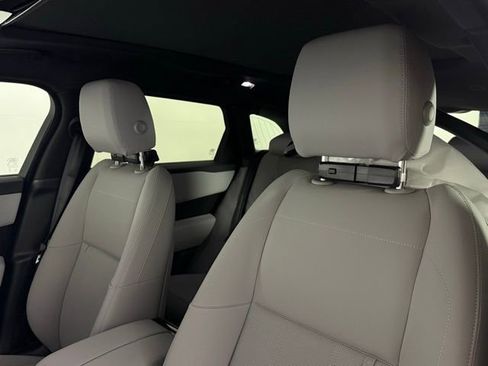 New 2026 Land Rover Range Rover Velar Dynamic SE image 19