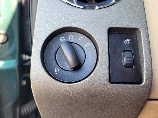 Used 2010 Ford F250 4x4 Crew Cab Super Duty image 15