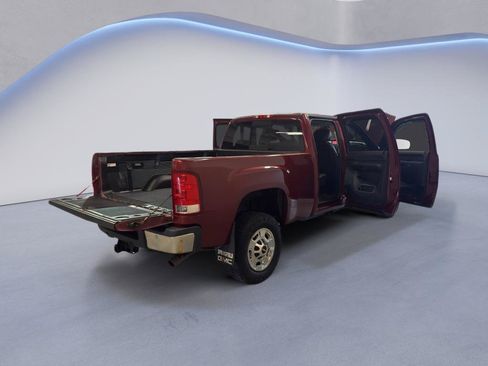 Used 2014 GMC Sierra 2500 SLE w/ SLE Preferred Package AWD/4WD image 14