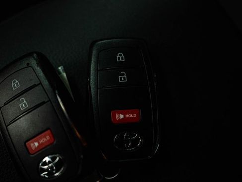 Used 2025 Toyota Tacoma TRD Sport image 20