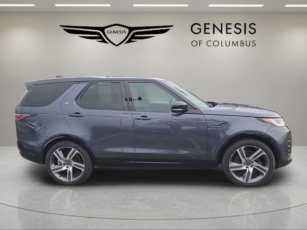 Used 2024 Land Rover Discovery Dynamic SE AWD/4WD image 4