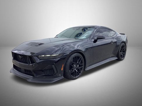 Used 2025 Ford Mustang GT Premium RWD image 1