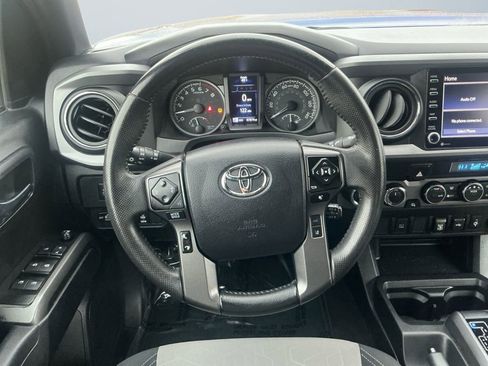 Used 2023 Toyota Tacoma TRD Off-Road image 12