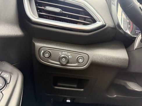 Certified 2023 Chevrolet TrailBlazer LT w/ LPO, Blackout Package image 22