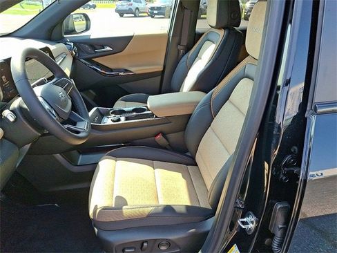 New 2026 Chevrolet Equinox ACTIV w/ Convenience Package III image 10