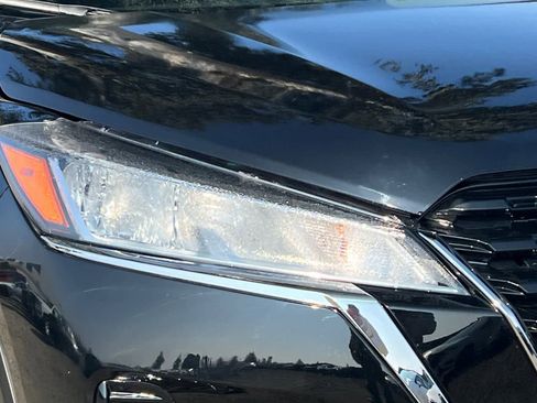 Used 2024 Nissan Kicks S image 33