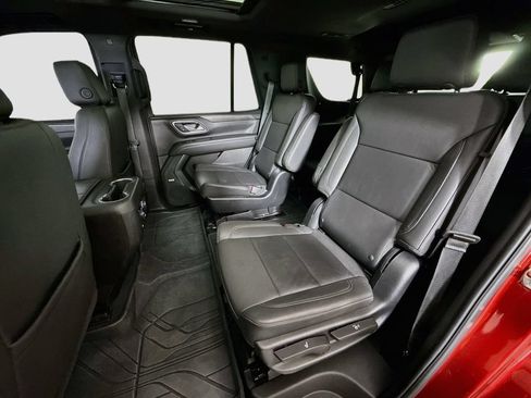 Used 2023 Chevrolet Tahoe Z71 w/ Luxury Package AWD/4WD image 25