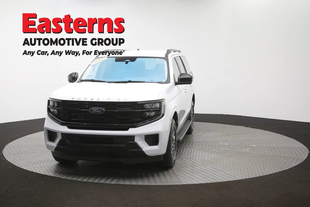Used 2025 Ford Expedition Active AWD/4WD image 54